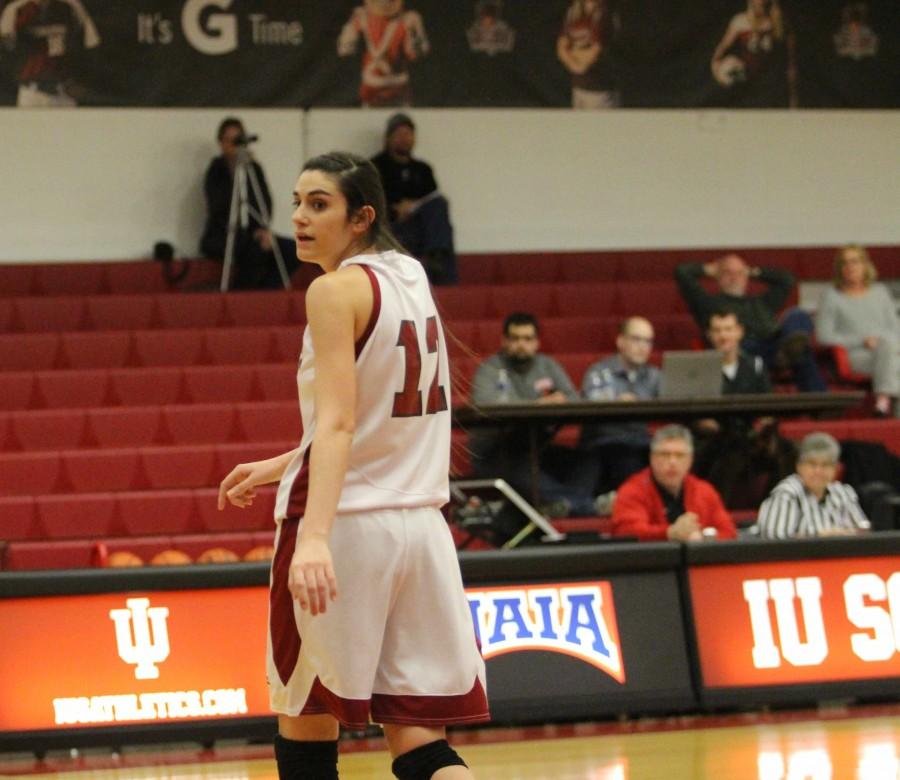 Senior forward Mary Dye looks on as her team takes a tough loss to the Bearcats, 77-69.