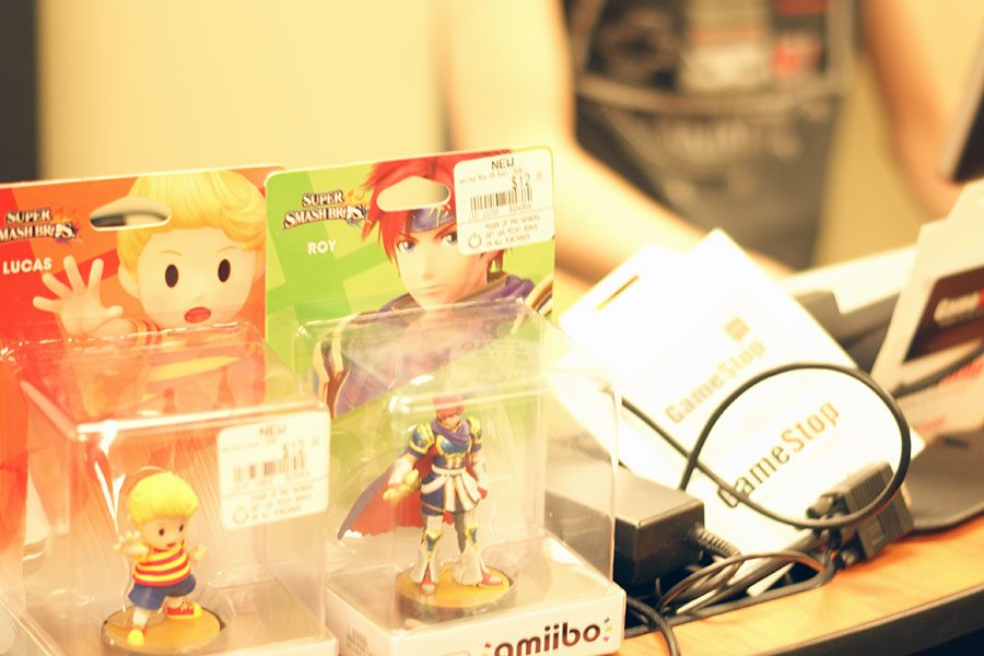 The tournament prizes included two GameStop gift cards and two amiibo figures, which unlock special functions within Nintendo products.