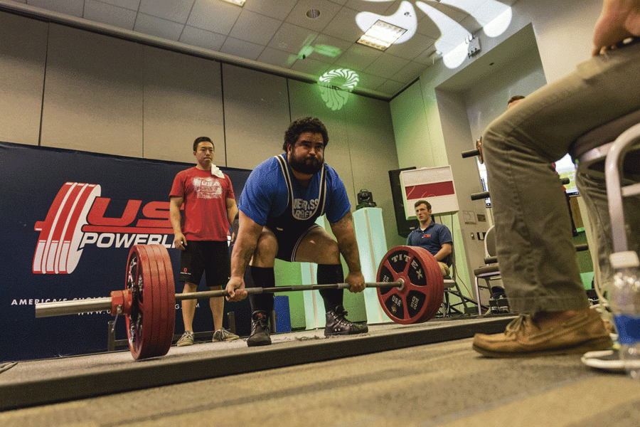 Tony Pacheco attempting a 227.5 kg deadlift (501 lbs.).