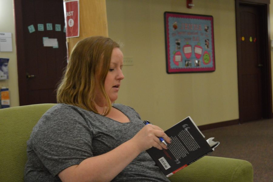 Courtney Block, user engagement librarian at the IUS Library, shares her opinions on the theme of the memoir.