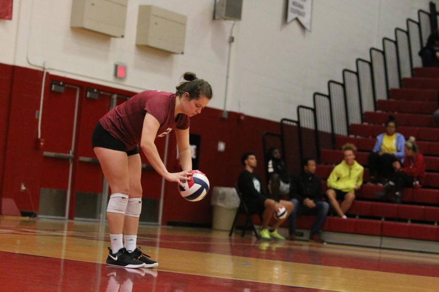 Sophomore setter Hannah Sipe prepares for a serve in the Grenadiers 3-0 loss to IU Kokomo on Tuesday, Sept. 25.