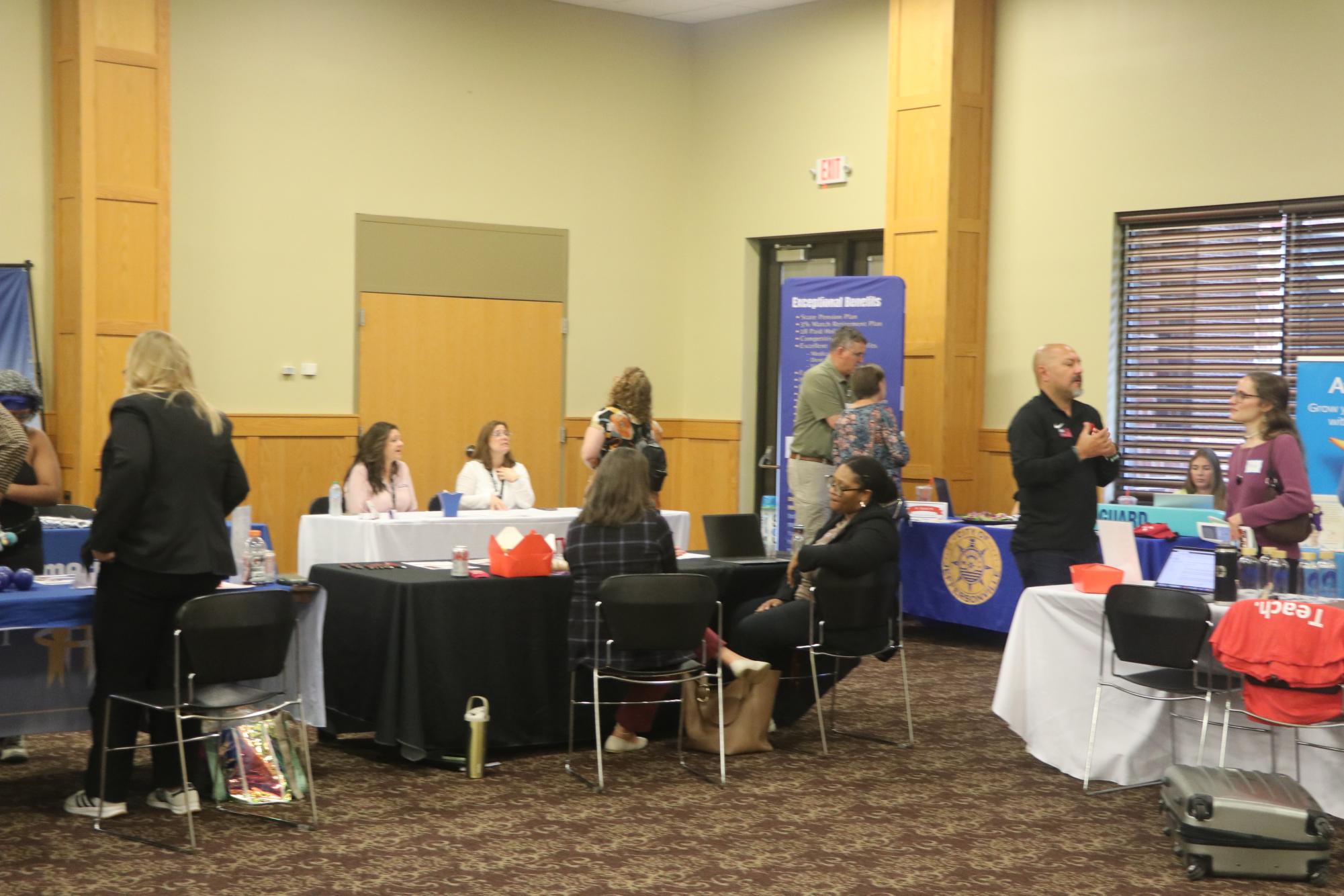 Career Fair gives students opportunity to practice elevator pitch